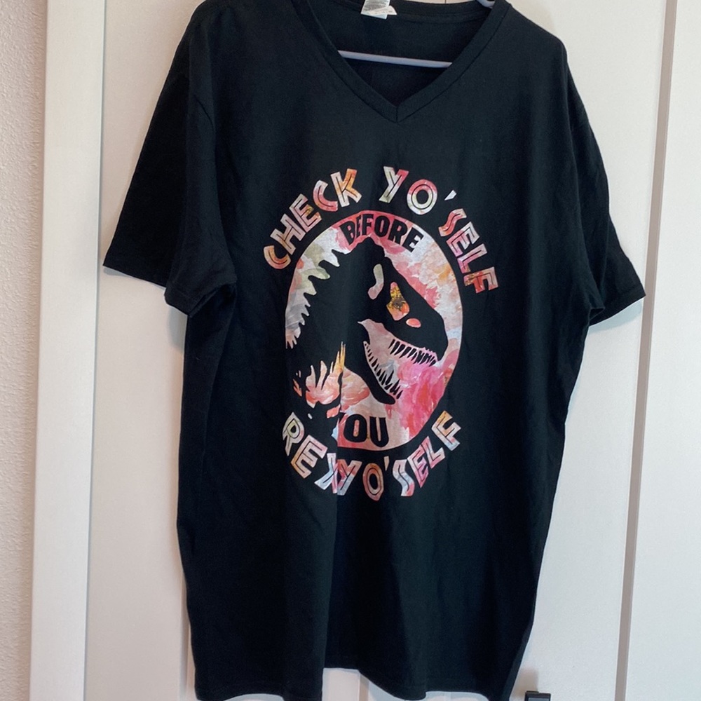 NWOT Dinosaurs check yo'self before you Rex y’self Vneck Tshirt  Size XL unisex